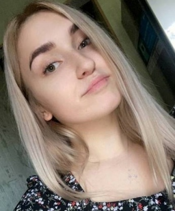 Живу в Москве и готова подарить тебе незабываемые моменты удовольствия. У меня есть много опыта и возможностей, чтобы удовлетворить даже самые скрытые желания. Мои услуги полны страсти и разнообразия. Люблю экспериментировать и угождать своим клиентам. Посмотри мои фото и отзывы – они говорят сами за себя. 🌟💋 Не упустите возможность провести время с настоящей профессионалкой! Открой новые грани удовольствия со мной. 💖🔥 Анна